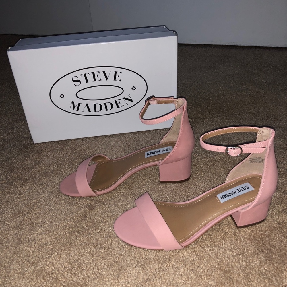 👠👡 Steve Madden Irenee Pink Sandals